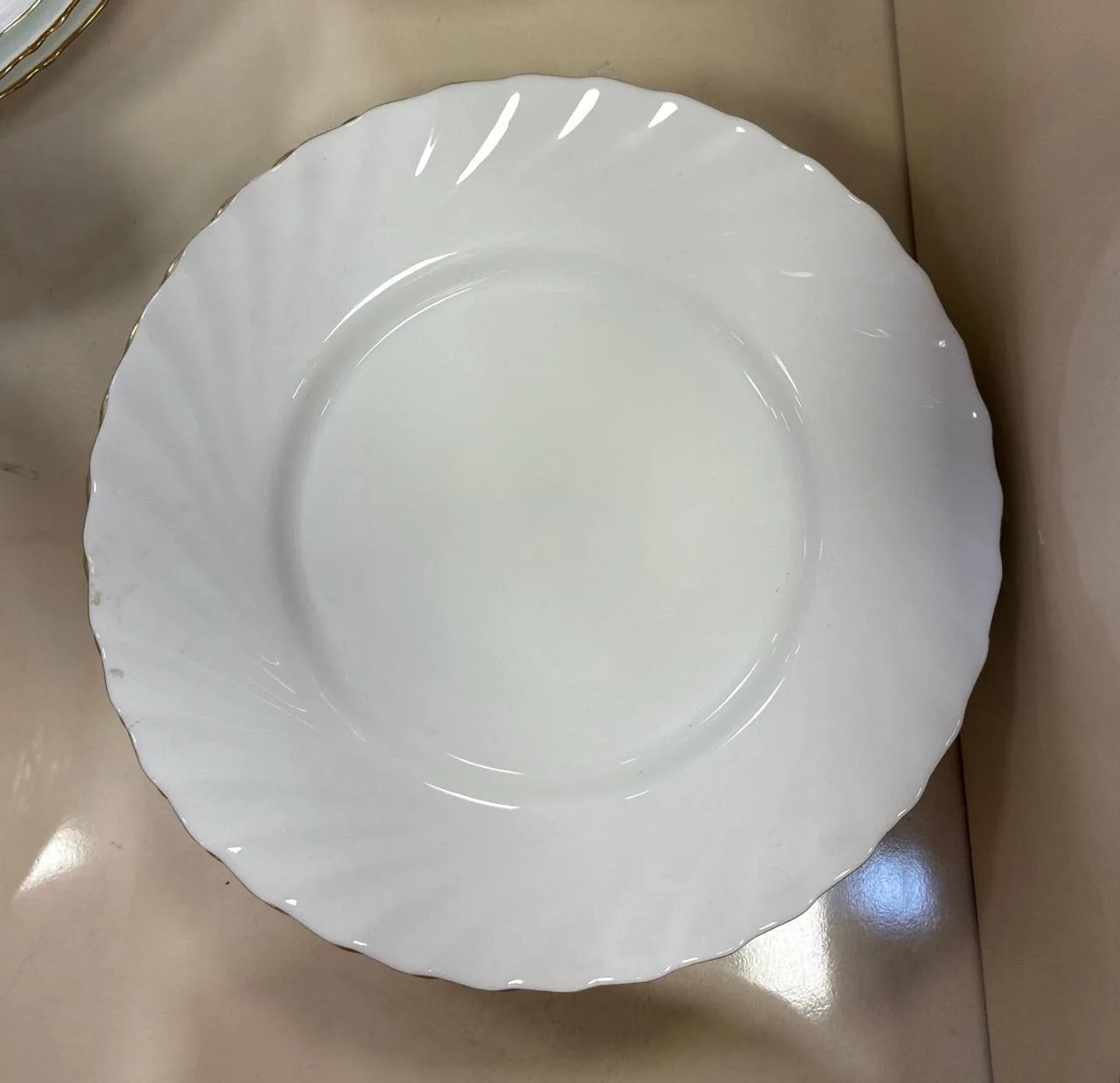 پلو خوری لبه طلایی 